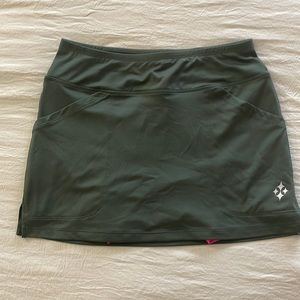 Jofit olive skort with pockets. Size small